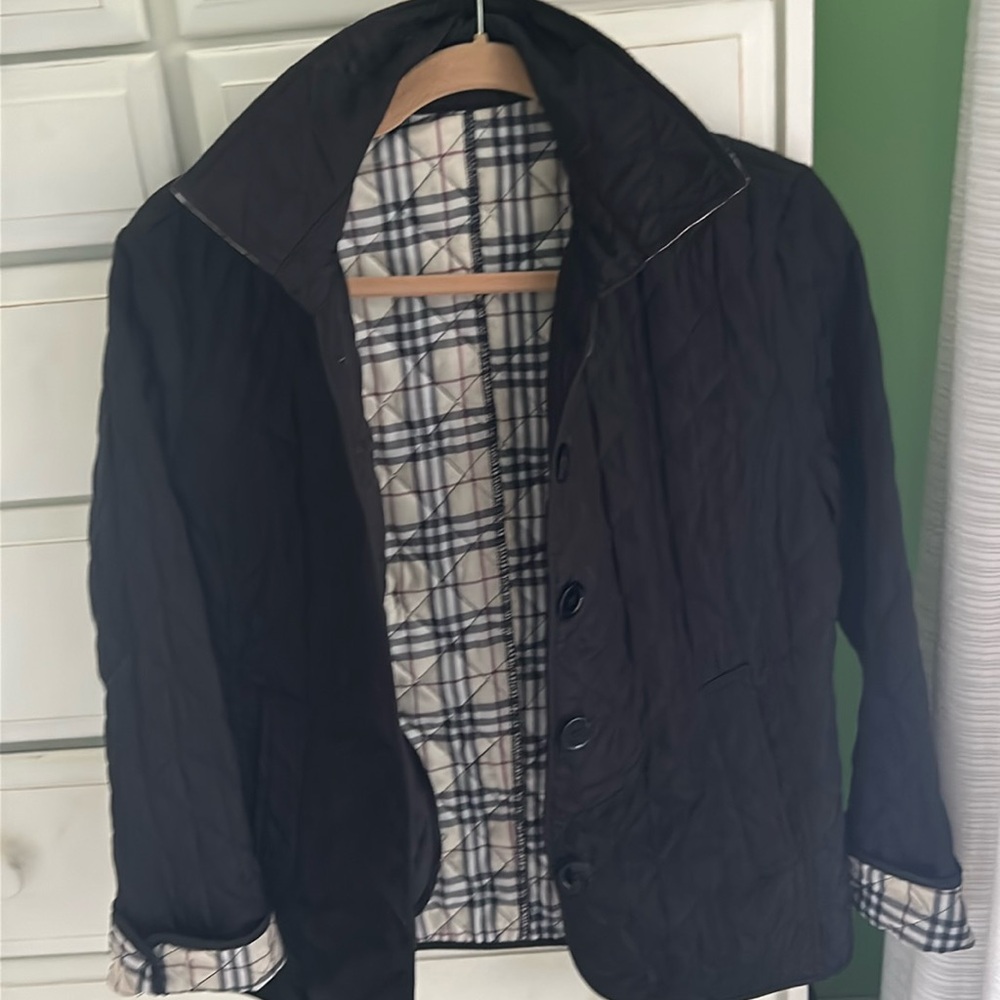 Cute quilted jacket with plaid lining